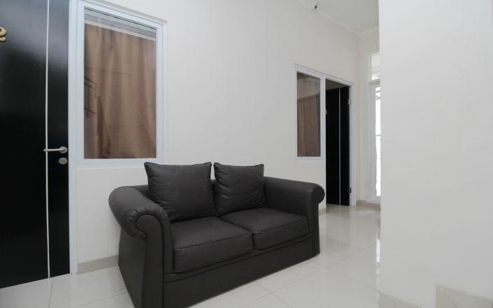 Отель Kamar Keluarga Tanah Abang Джакарта Экстерьер фото